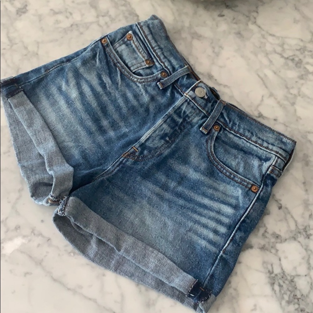 Levi’s High Waist Shorts